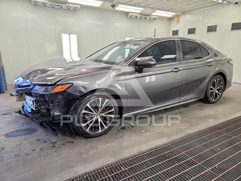 2020 Toyota CAMRY фото