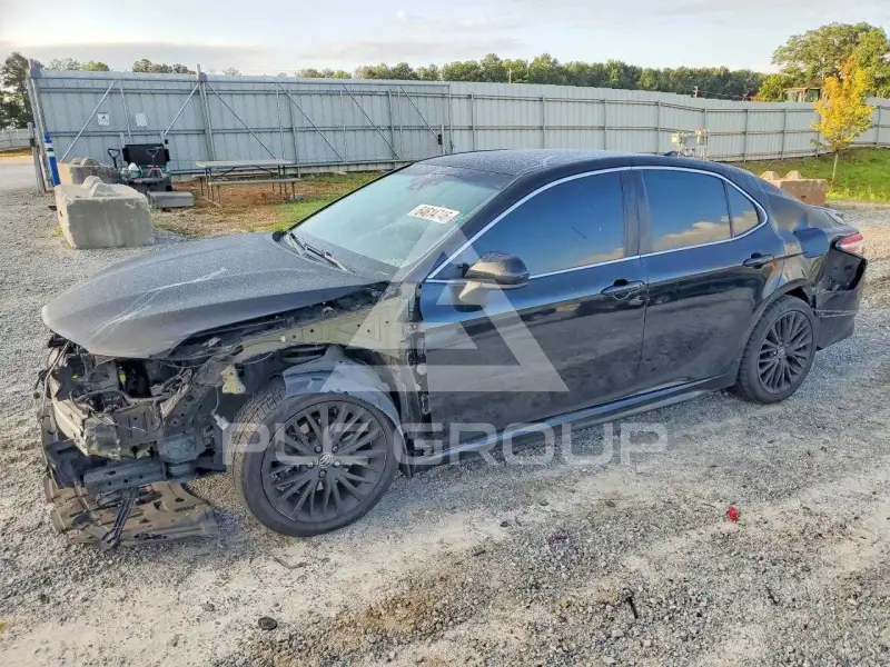 2020 Toyota CAMRY фото