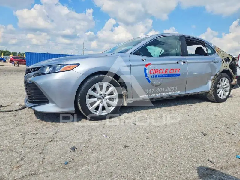 2020 Toyota CAMRY photo