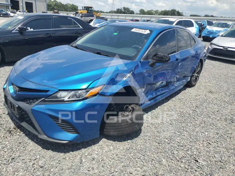 2020 Toyota CAMRY фото
