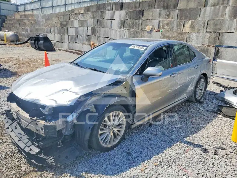 2020 Toyota CAMRY фото