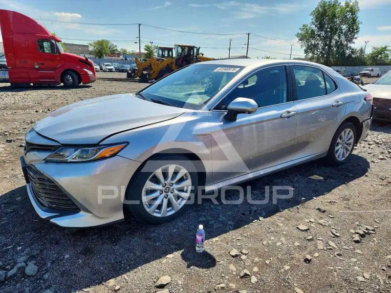 2020 Toyota CAMRY фото