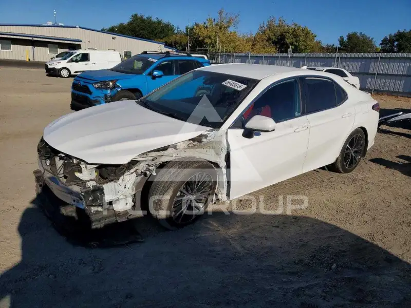 2020 Toyota CAMRY photo