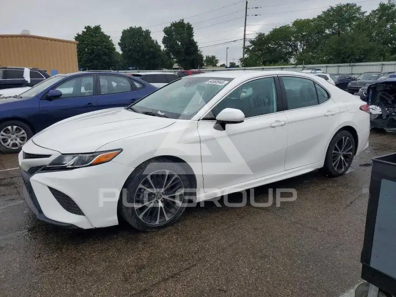 2020 Toyota CAMRY фото