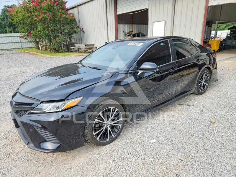 2020 Toyota CAMRY photo