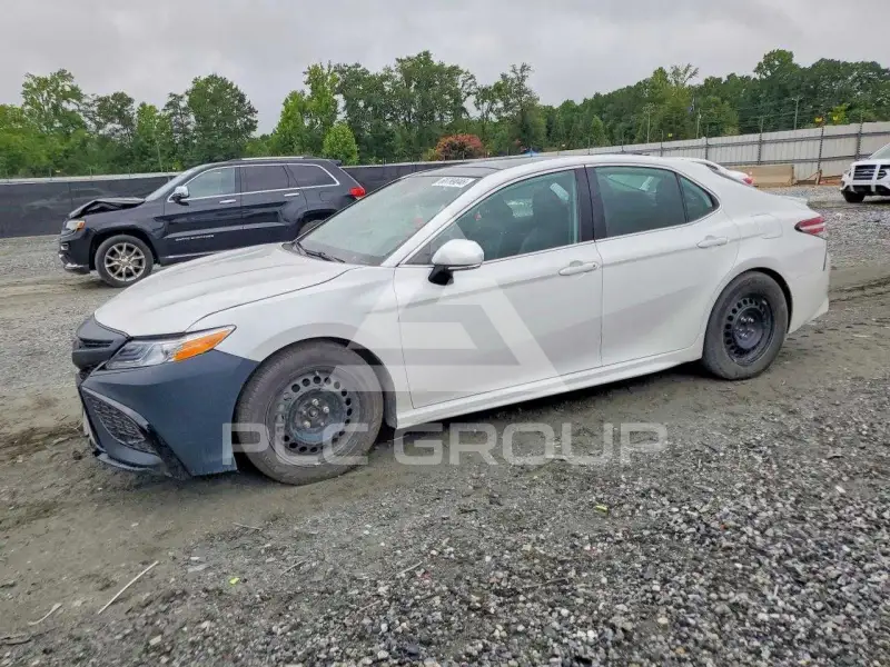 2020 Toyota CAMRY фото