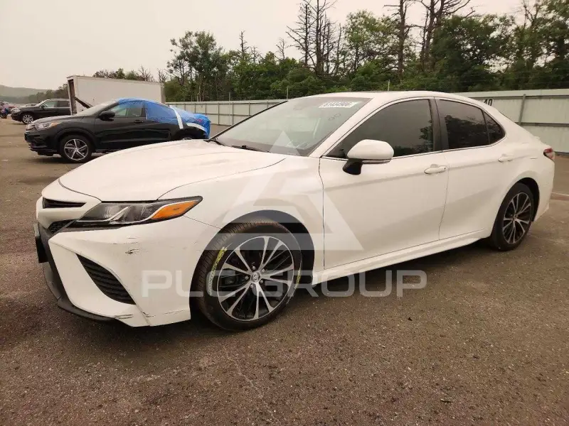 2020 Toyota CAMRY photo