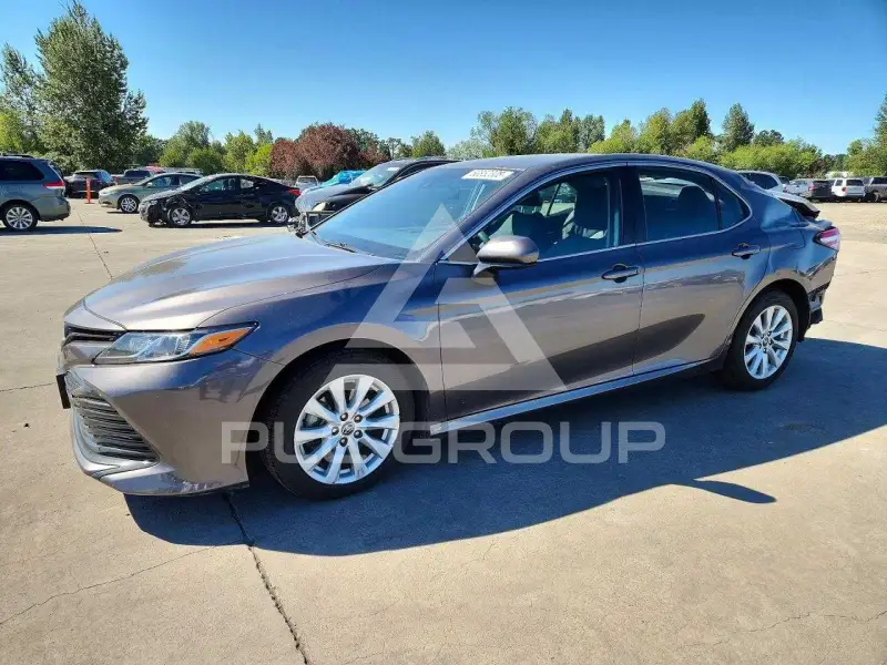 2020 Toyota CAMRY фото