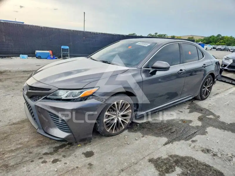 2020 Toyota CAMRY photo