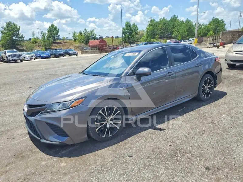 2020 Toyota CAMRY photo