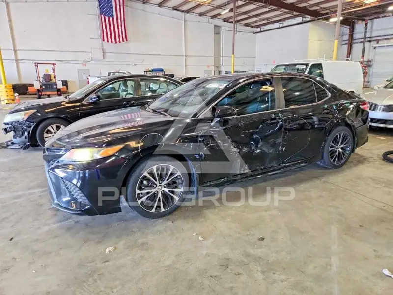 2020 Toyota CAMRY photo