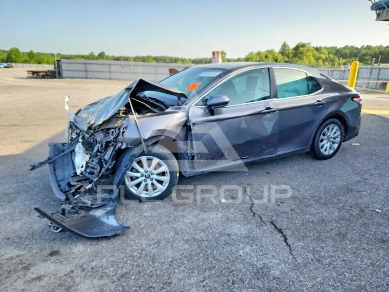 2020 Toyota CAMRY photo