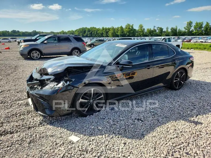 2020 Toyota CAMRY photo