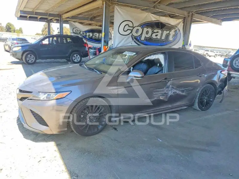 2020 Toyota CAMRY фото