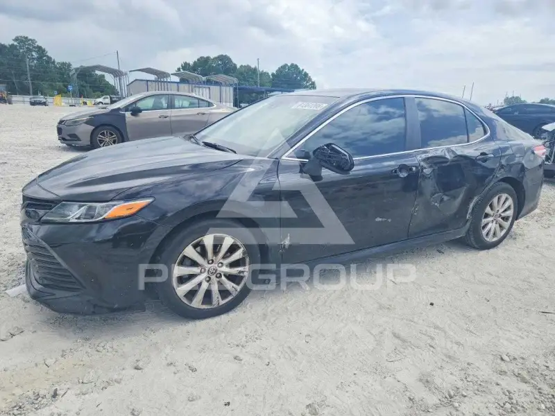 2020 Toyota CAMRY фото