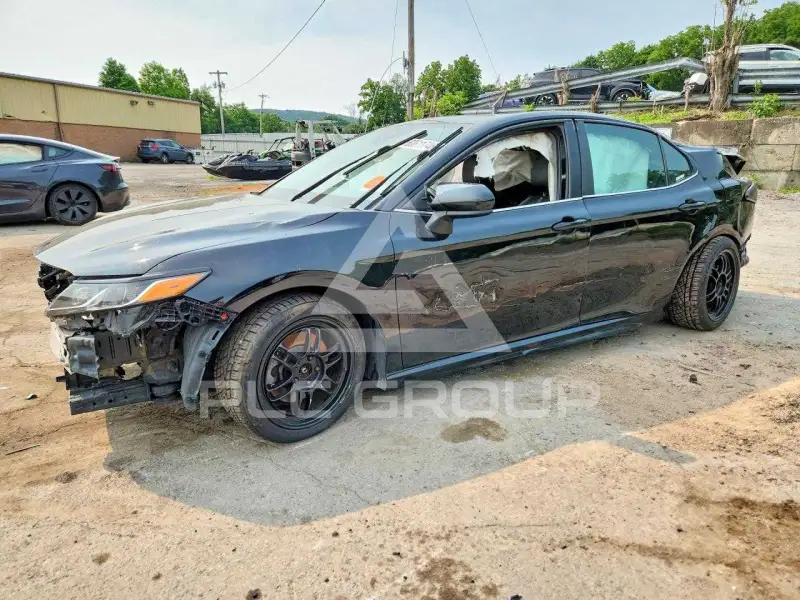 2020 Toyota CAMRY фото