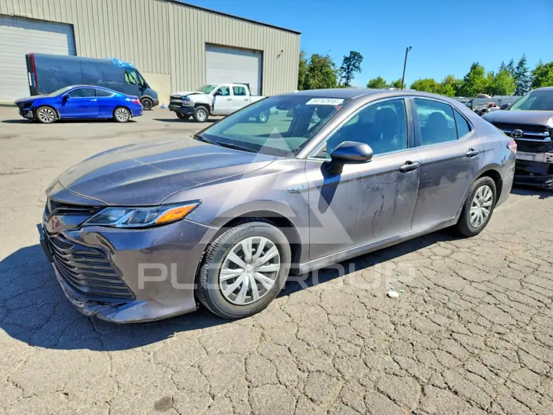 2020 Toyota CAMRY фото