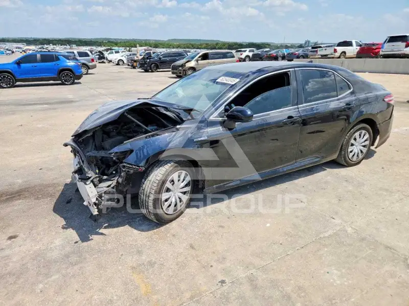 2020 Toyota CAMRY фото