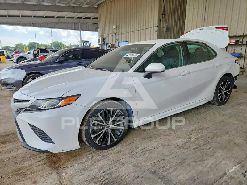 2020 Toyota CAMRY фото