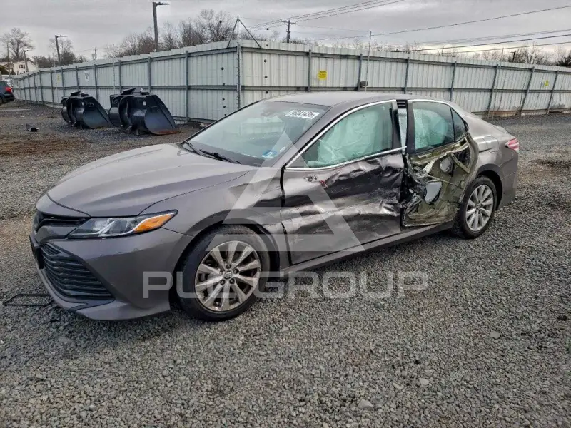 2020 Toyota CAMRY фото