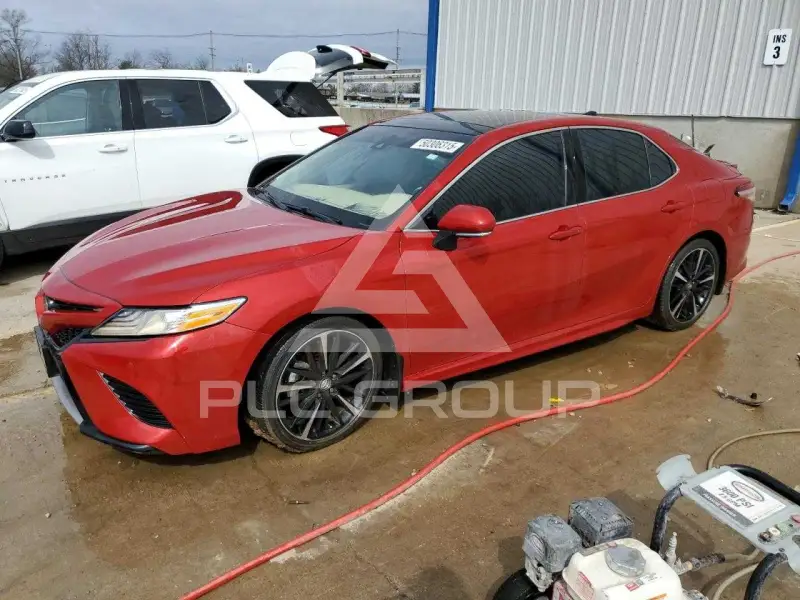 2020 Toyota CAMRY фото