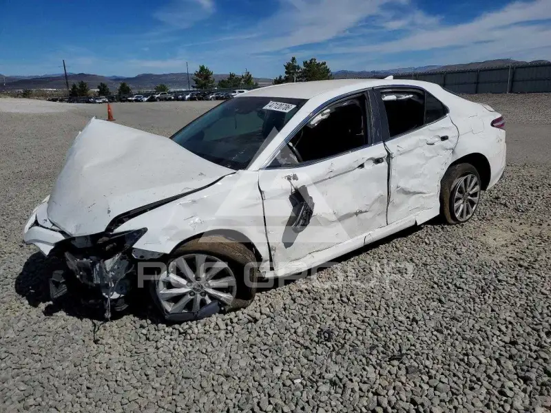 2020 Toyota CAMRY фото