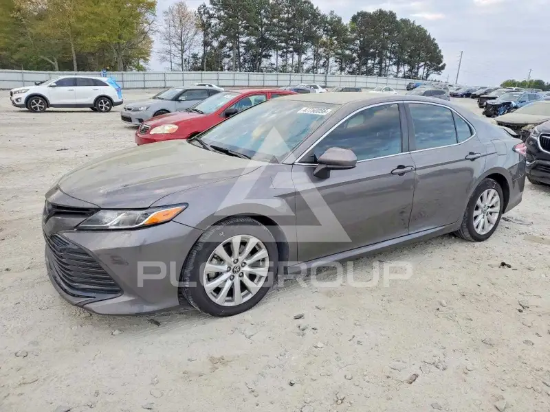 2020 Toyota CAMRY photo