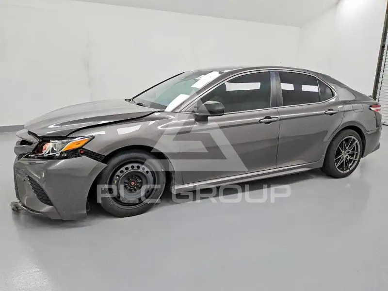 2020 Toyota CAMRY фото