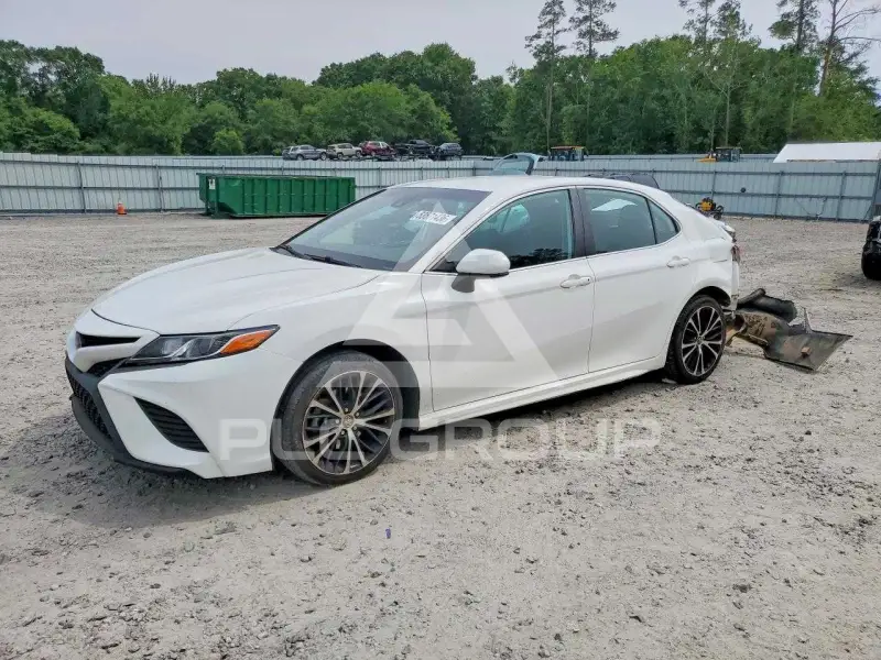 2020 Toyota CAMRY фото