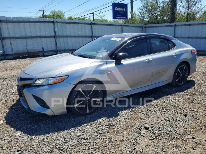 2020 Toyota CAMRY фото