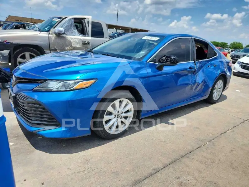 2020 Toyota CAMRY фото