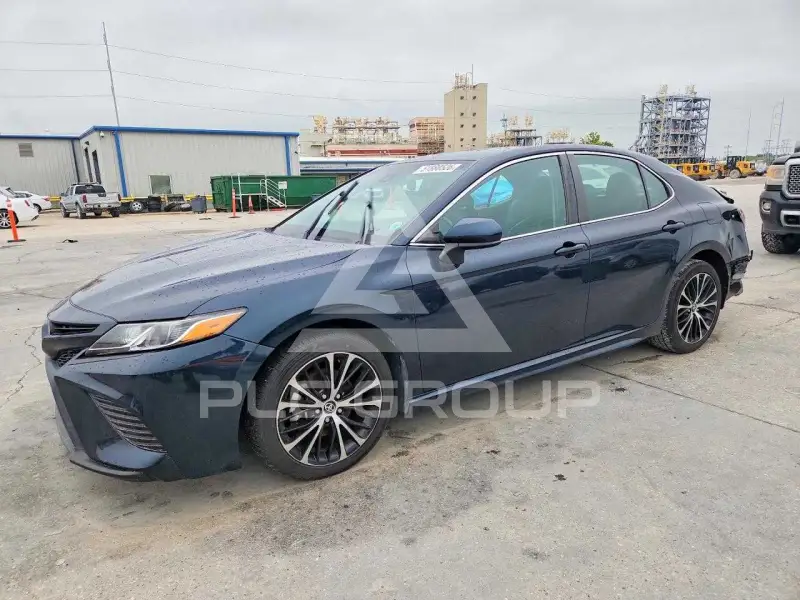 2020 Toyota CAMRY фото