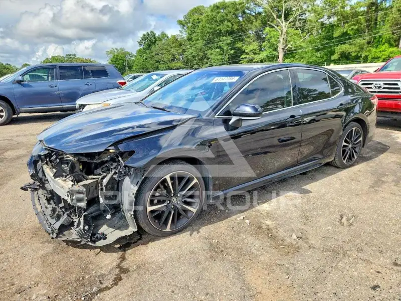 2020 Toyota CAMRY фото