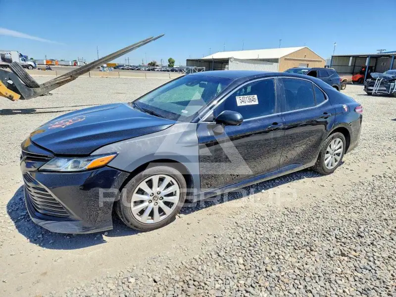 2020 Toyota CAMRY фото