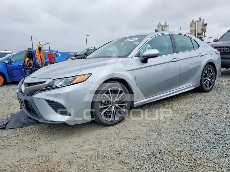 2020 Toyota CAMRY фото