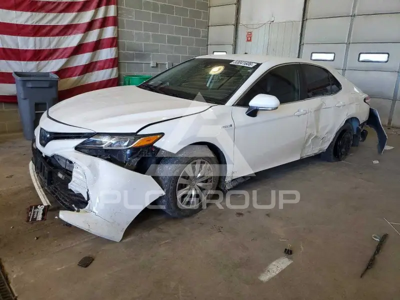 2020 Toyota CAMRY фото