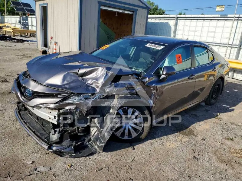 2020 Toyota CAMRY фото