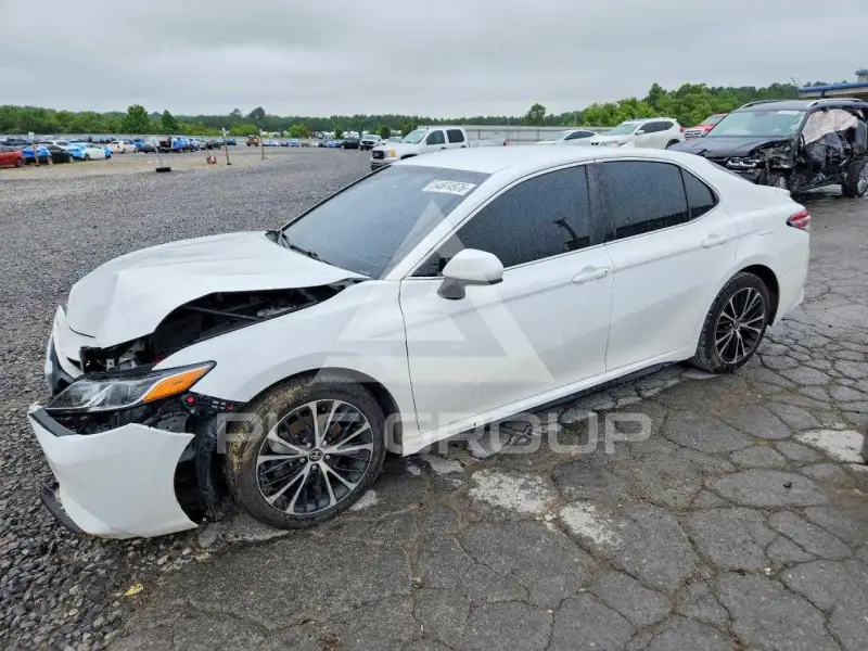 2020 Toyota CAMRY фото