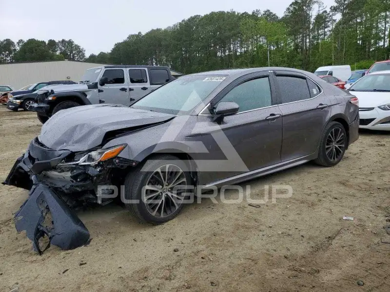 2020 Toyota CAMRY фото