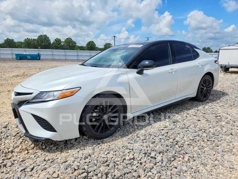 2020 Toyota CAMRY фото