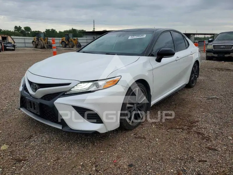 2020 Toyota CAMRY фото
