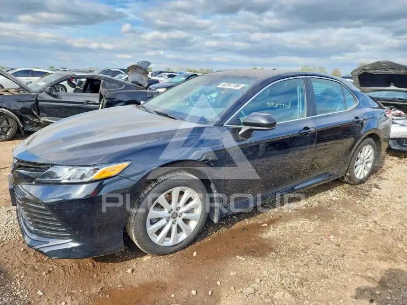 2020 Toyota CAMRY фото
