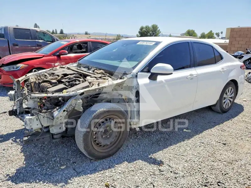 2020 Toyota CAMRY фото