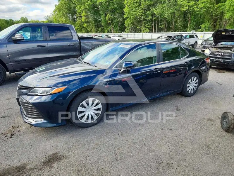2020 Toyota CAMRY фото