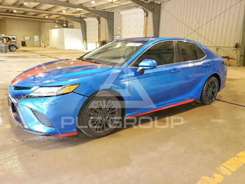 2020 Toyota CAMRY фото
