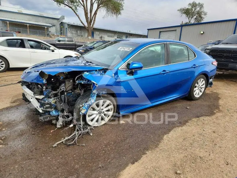 2020 Toyota CAMRY фото