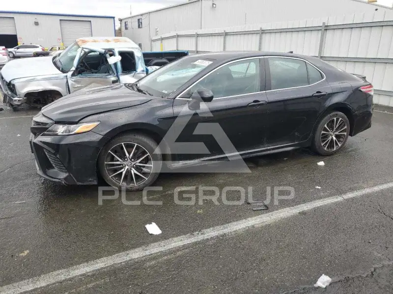 2020 Toyota CAMRY фото