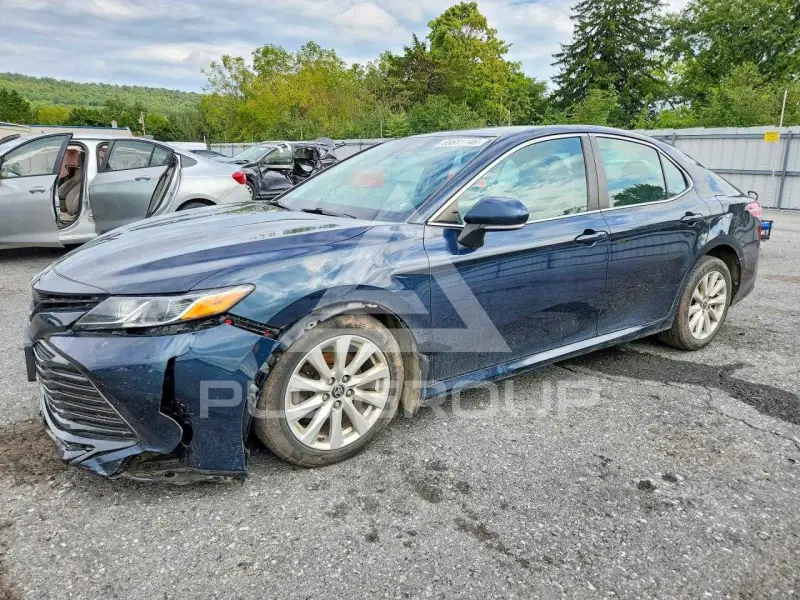 2020 Toyota CAMRY фото