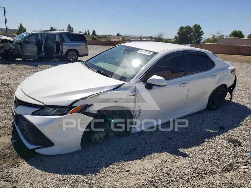 2020 Toyota CAMRY фото