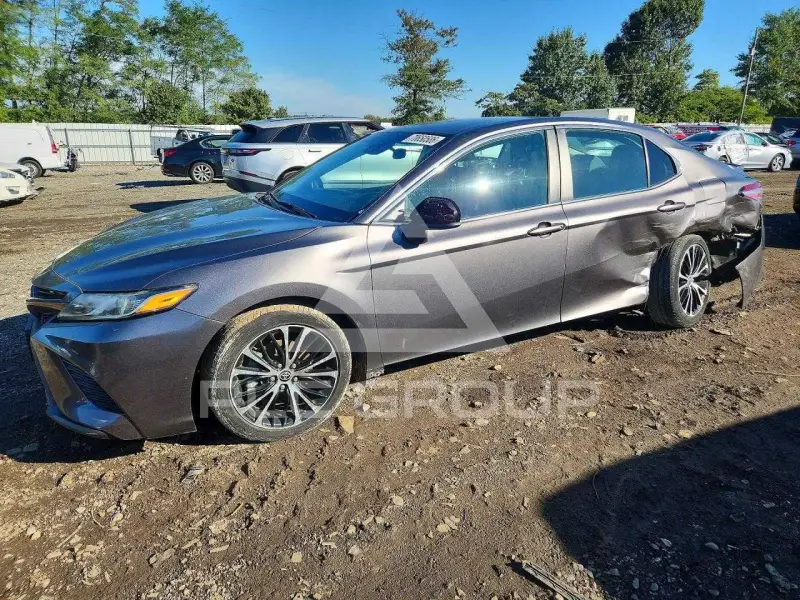 2020 Toyota CAMRY фото